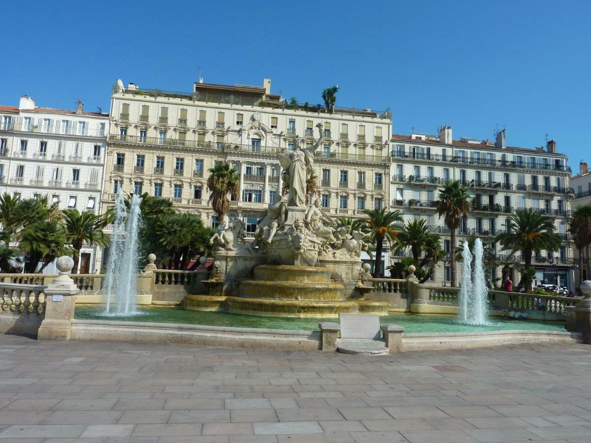 2 Pieces Avec Grande Terrasse - Centre De Apartment